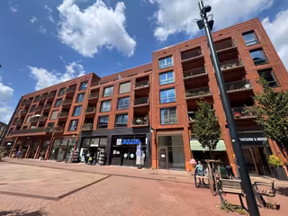 3-kamer appartement met balkon in Lent