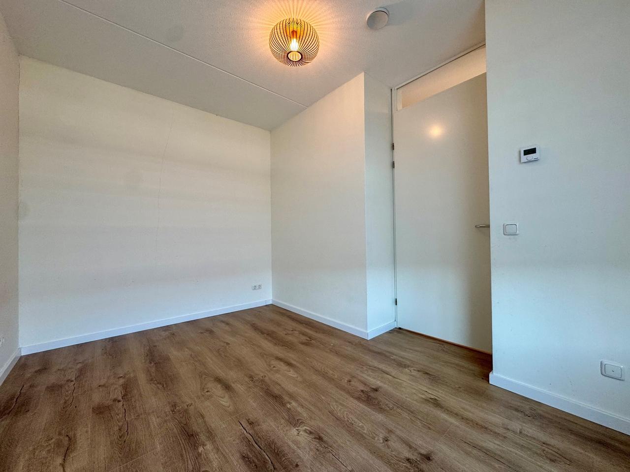 3-kamer appartement met balkon in Lent - Afbeelding 18