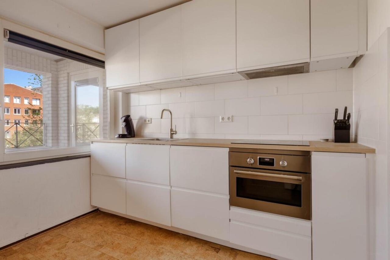 87 m² appartement met balkon aan de gracht - Afbeelding 9