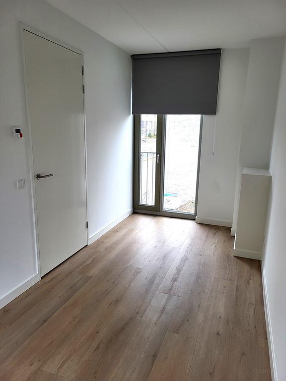 Gas-free family home with 5 bedrooms - Image 11