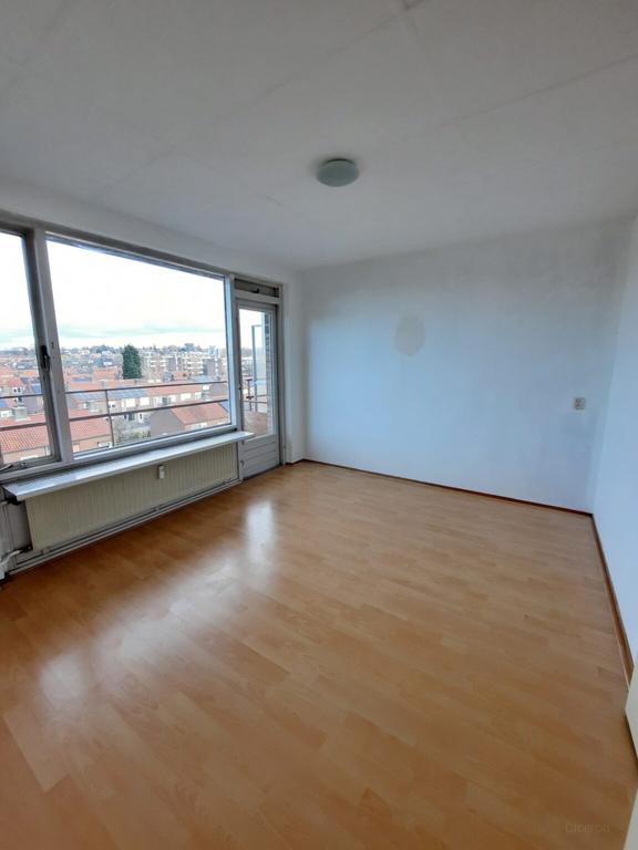 Apartment with balcony in Heerlerheide - Image 9
