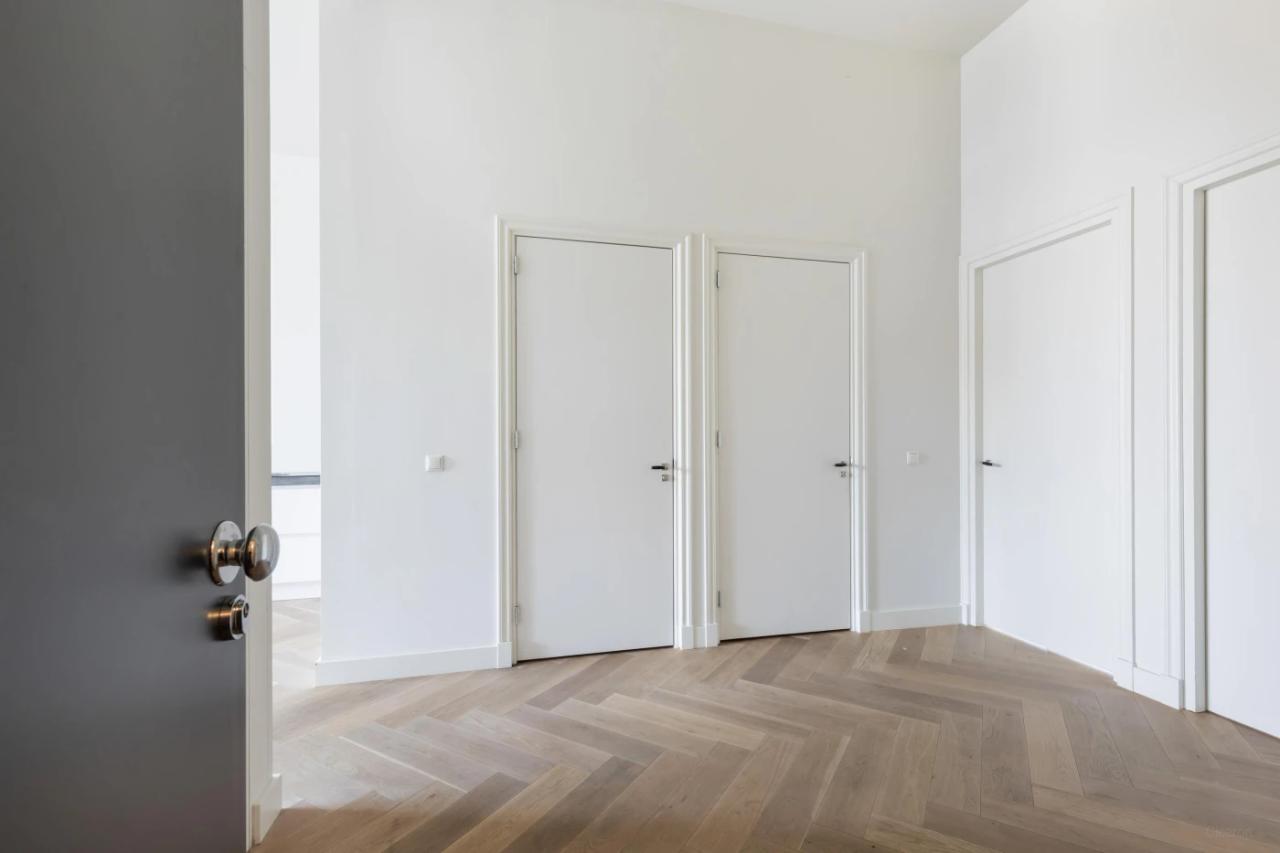 Balkon op het westen met parking - Afbeelding 8