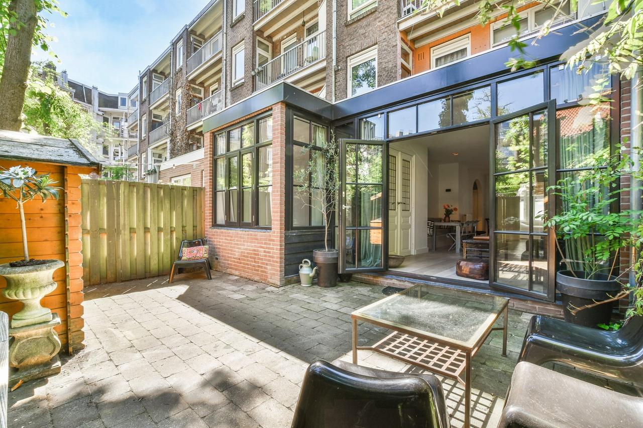 Benedenwoning met tuin in De Pijp - Afbeelding 1