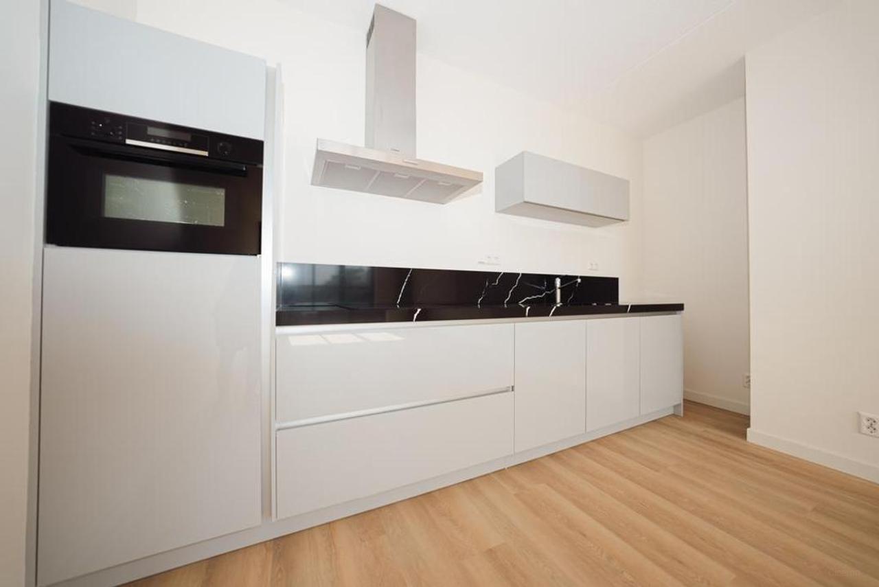 3-kamerappartement met balkon in Hyde Park - Afbeelding 10