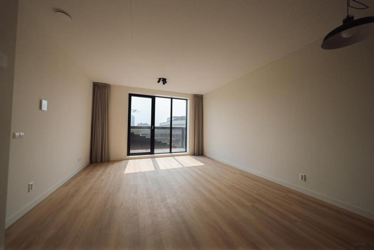 3-kamerappartement met balkon in Hyde Park - Afbeelding 15