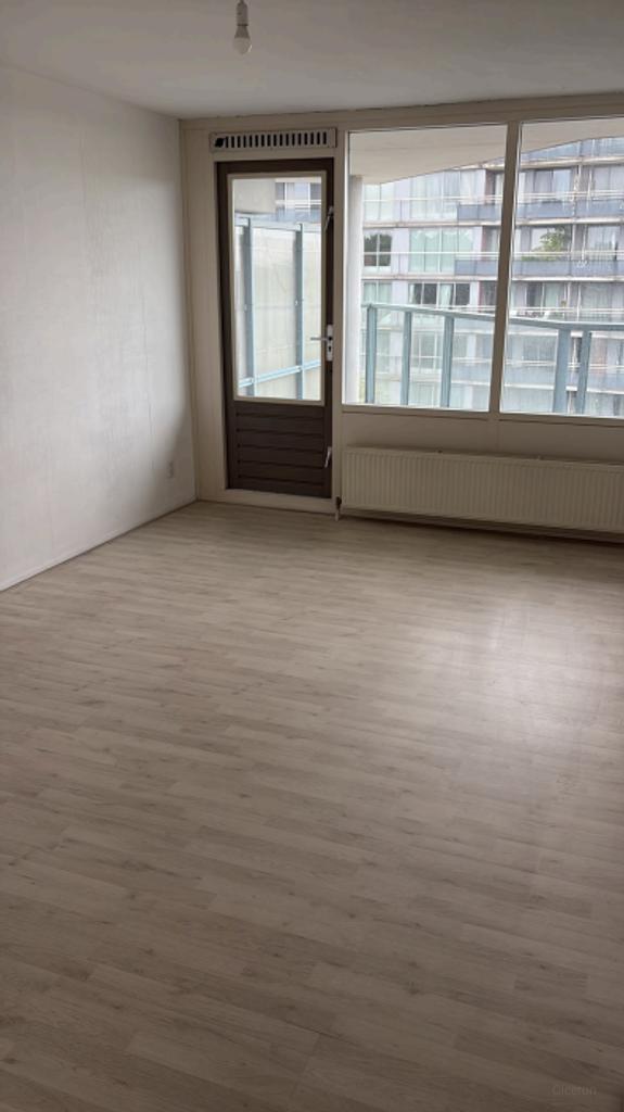 107 m² huis met balkon in Diemen - Afbeelding 3