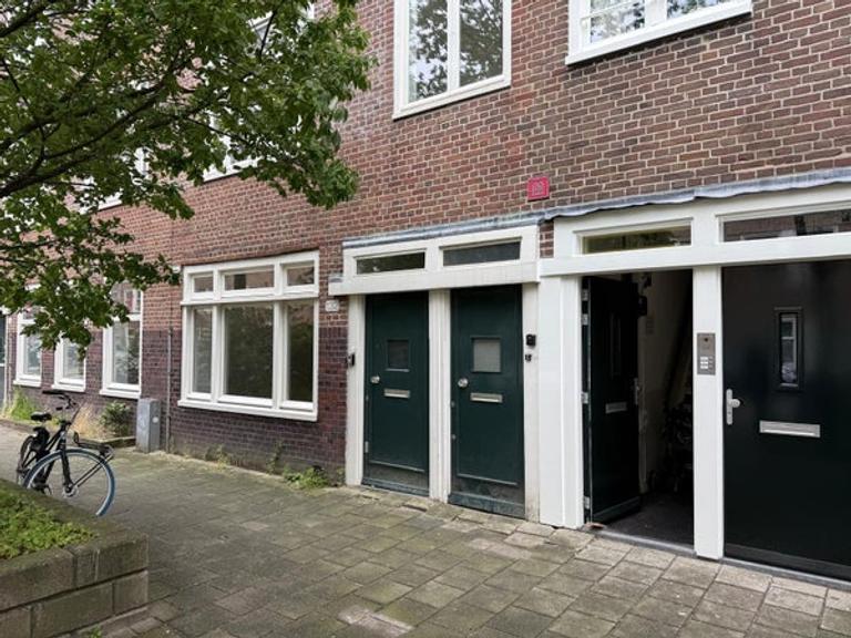 2-slaapkamer appartement met tuin - Afbeelding 1