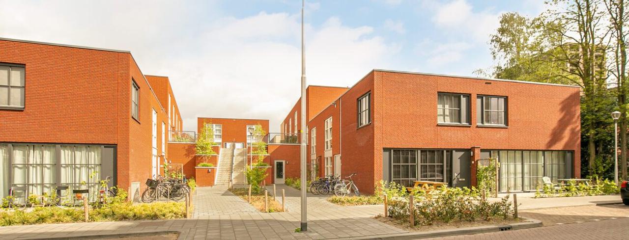 Startershuis met parkeerplek in Tilburg - Afbeelding 1