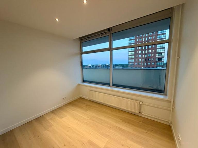 170 m2 Penthouse with 2 Roof Terraces - Image 13