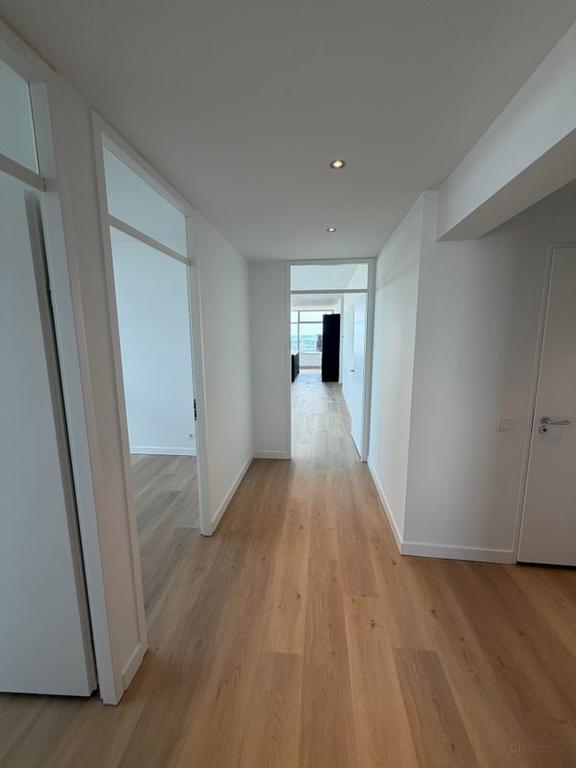 170 m2 Penthouse with 2 Roof Terraces - Image 15