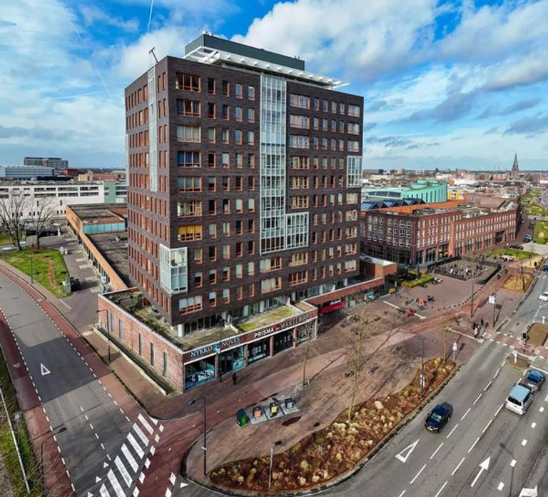 170 m2 Penthouse with 2 Roof Terraces - Image 16