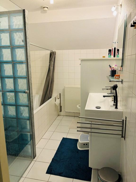 Gemeubileerd herenhuis met tuin in Leidschenveen - Afbeelding 17