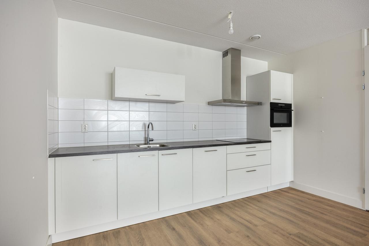 Nieuw 2-kamerappartement met groot balkon - Afbeelding 2