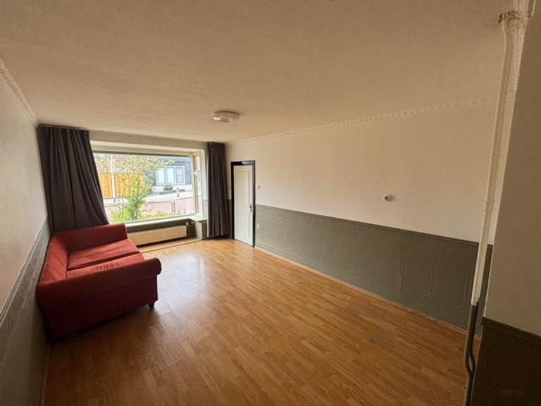 4-slaapkamer studentenhuis met tuin - Afbeelding 3
