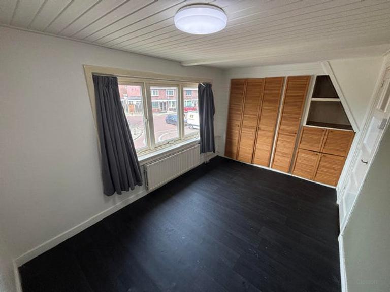 4-slaapkamer studentenhuis met tuin - Afbeelding 6