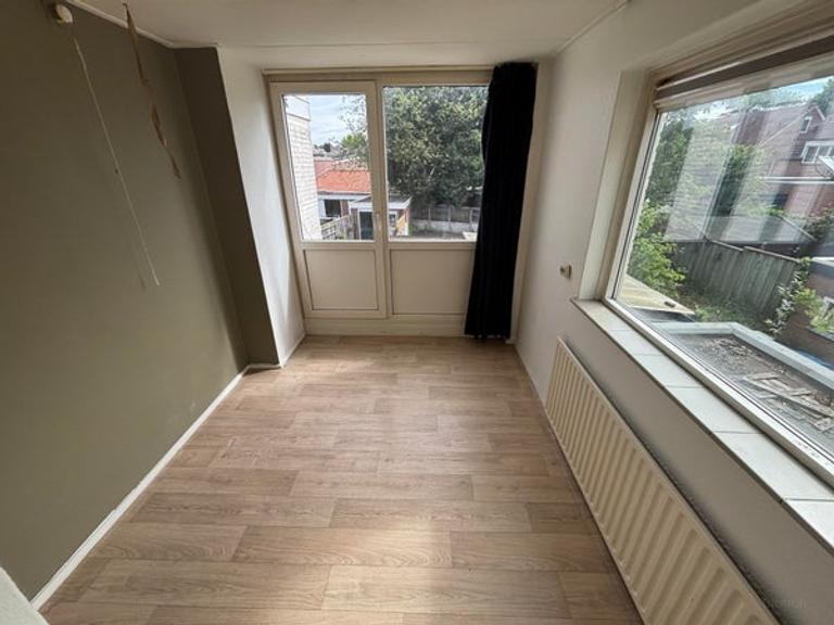 4-slaapkamer studentenhuis met tuin - Afbeelding 8