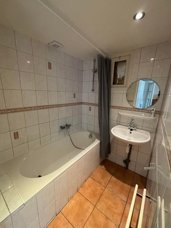 4-slaapkamer studentenhuis met tuin - Afbeelding 14