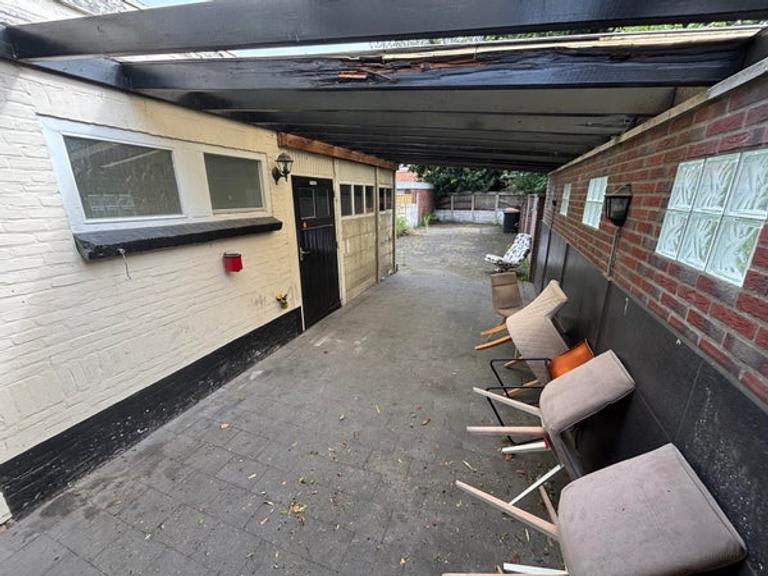 4-slaapkamer studentenhuis met tuin - Afbeelding 16