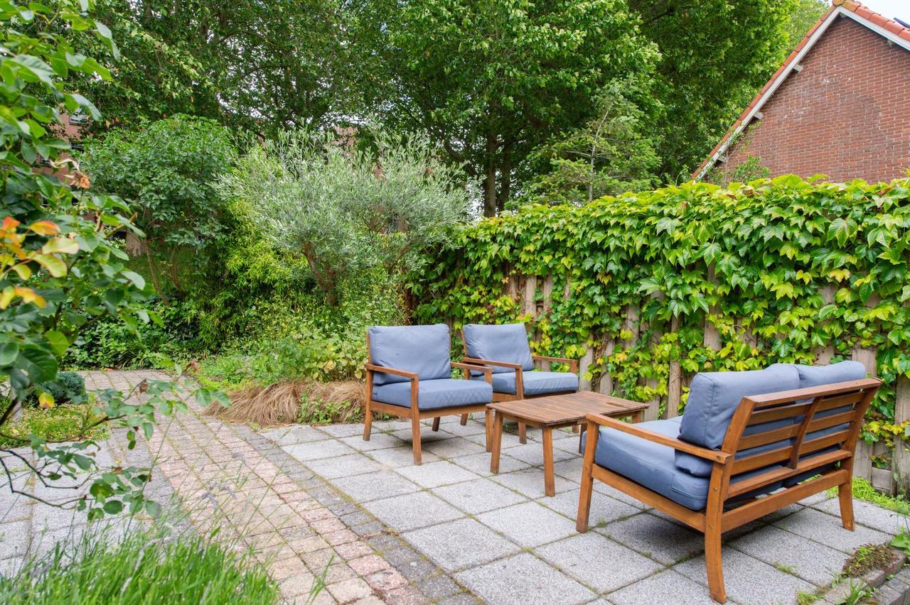 Furnished house with garden in the city center - Image 14