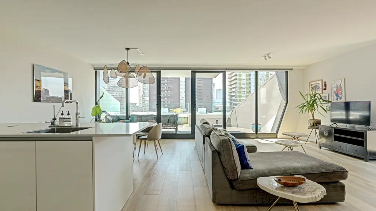 Gemeubileerd appartement met groot terras - Afbeelding 17
