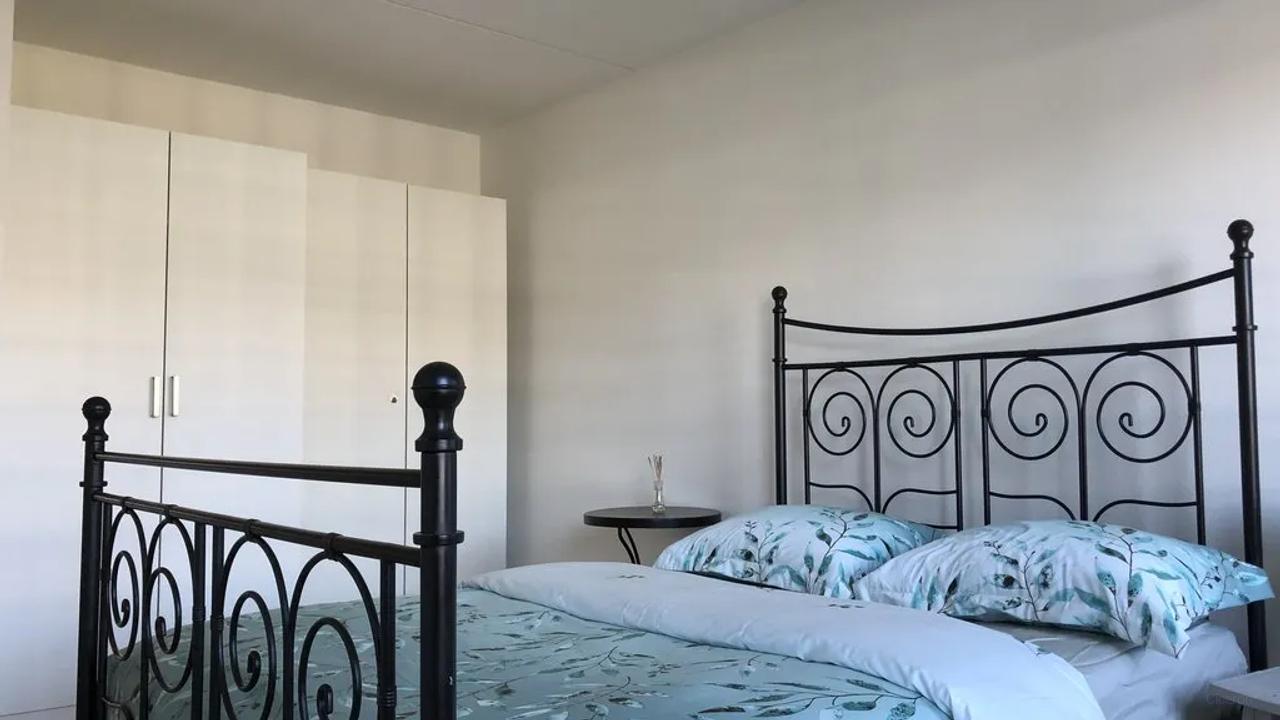Gemeubileerd 3-kamerappartement bij Rotterdam Centraal - Afbeelding 16