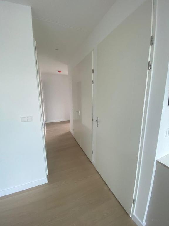Nieuw appartement met balkon in Sloterdijk - Afbeelding 4