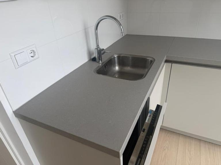Nieuw appartement met balkon in Sloterdijk - Afbeelding 9