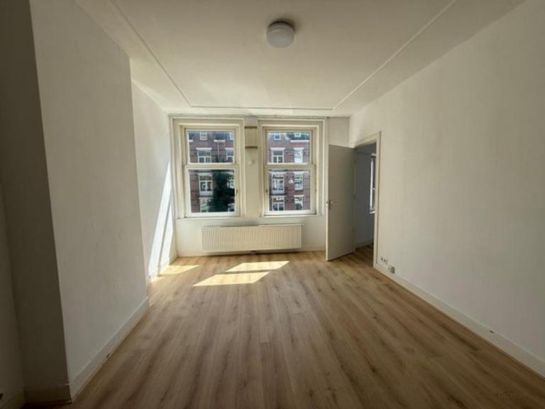 2-slaapkamerappartement in De Baarsjes - Afbeelding 2