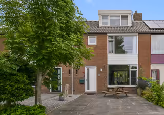 New and furnished in Nieuwveen