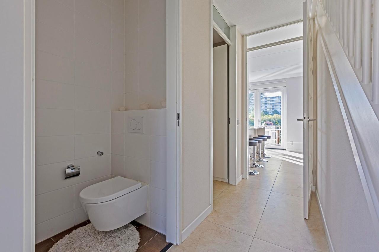 Woning aan het water met terras - Afbeelding 20