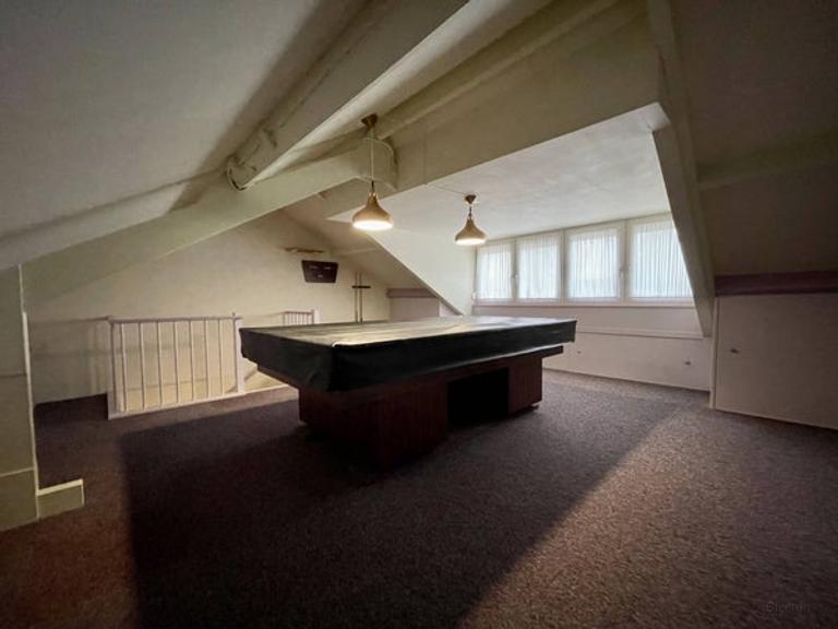 Terraced house with 5 bedrooms and garden - Image 19