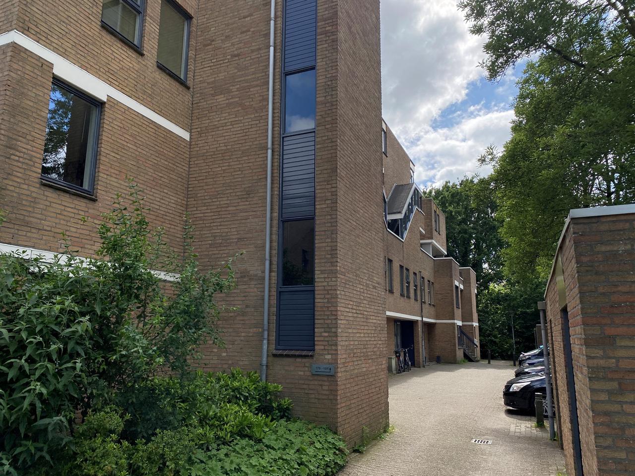 Studentenkamer met balkon in Groningen - Afbeelding 2