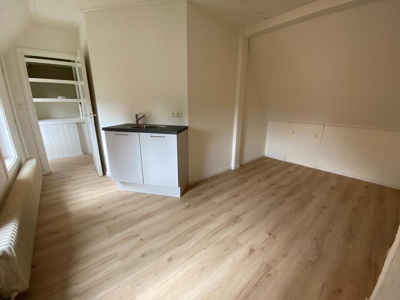 Vijf studentenkamers met woonkamer - Afbeelding 10