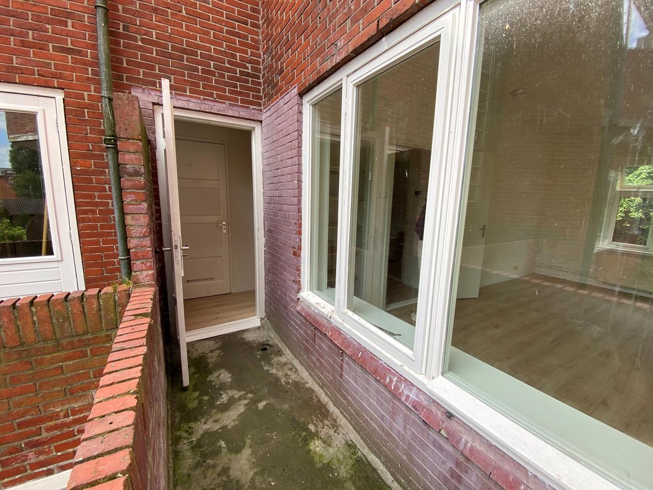 Vijf studentenkamers met woonkamer - Afbeelding 17