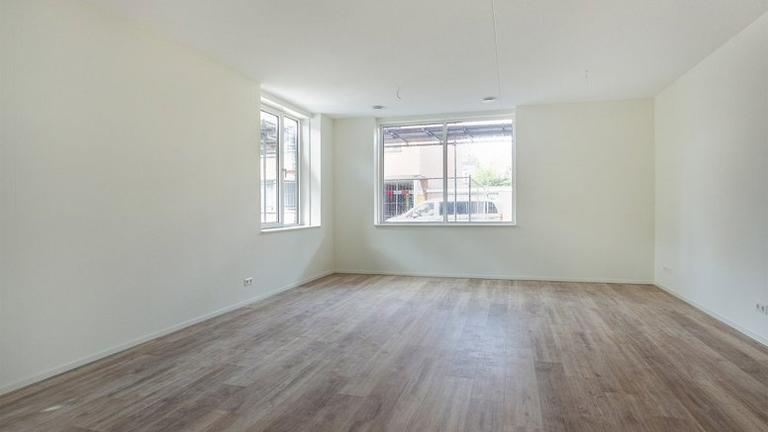 Zonnig 3-kamerappartement met balkon - Afbeelding 4