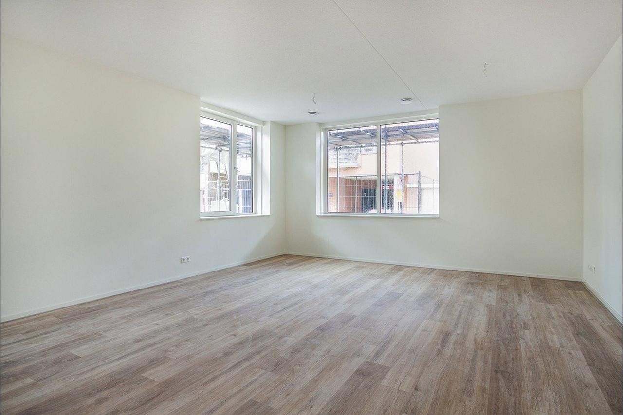 Zonnig 3-kamerappartement met balkon - Afbeelding 9