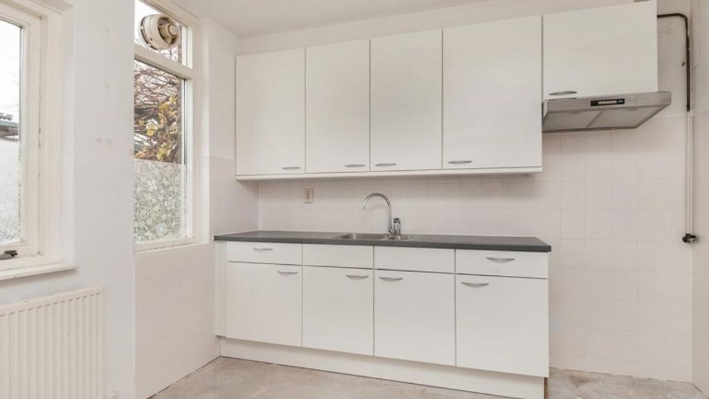 3-slaapkamerhuis met tuin in Reigersbos - Afbeelding 2