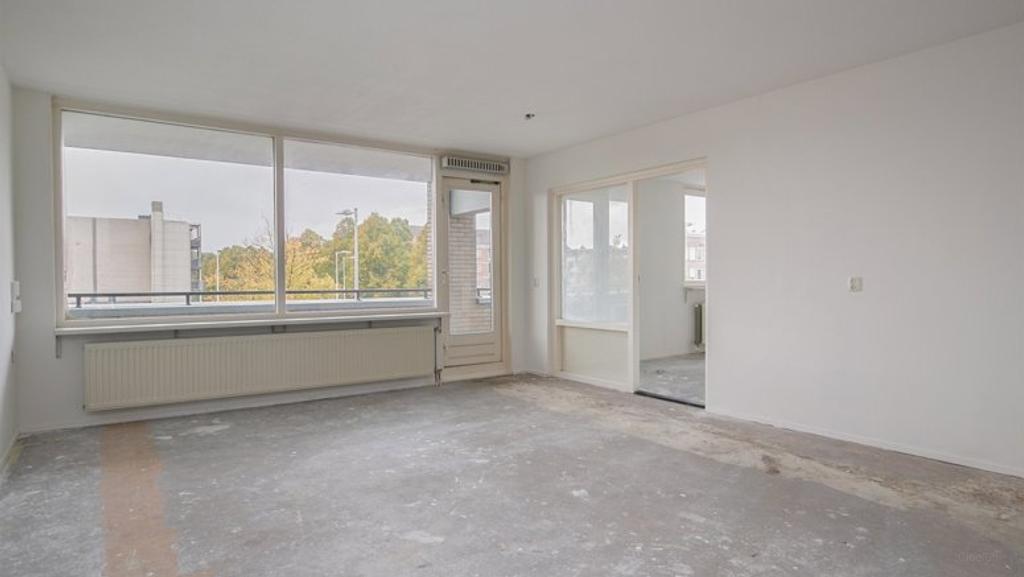 89 m2 appartement met balkon in Slotervaart - Afbeelding 3
