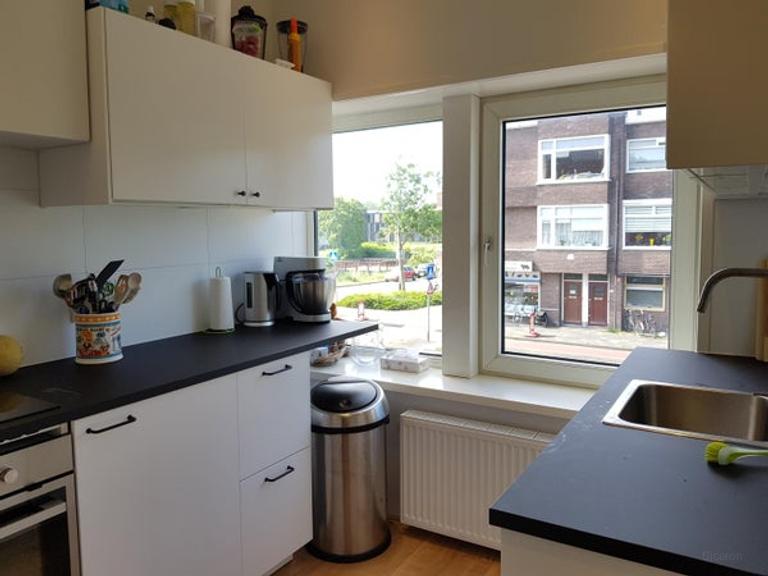 Zonnig bovenhuis met 3 slaapkamers - Afbeelding 4