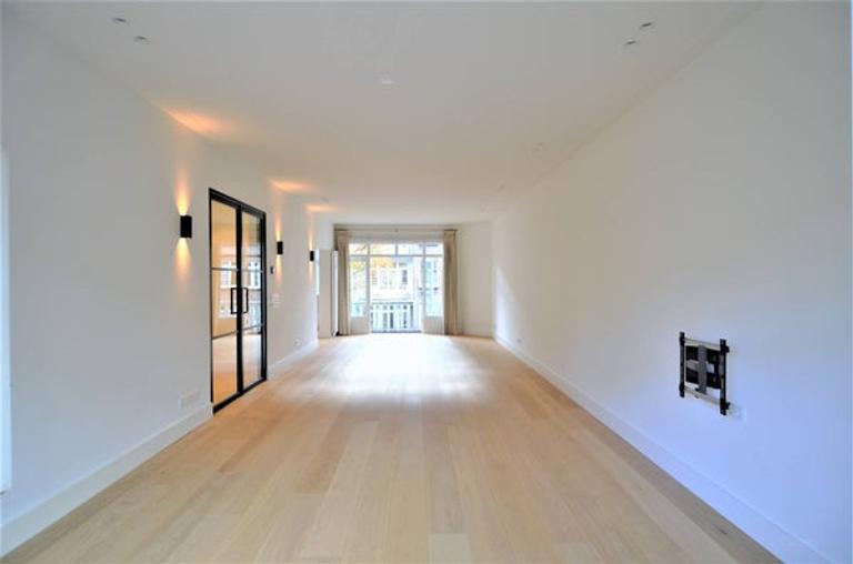 Licht 4-kamer appartement in Stadionbuurt - Afbeelding 2
