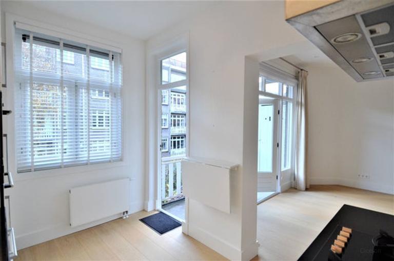 Licht 4-kamer appartement in Stadionbuurt - Afbeelding 9