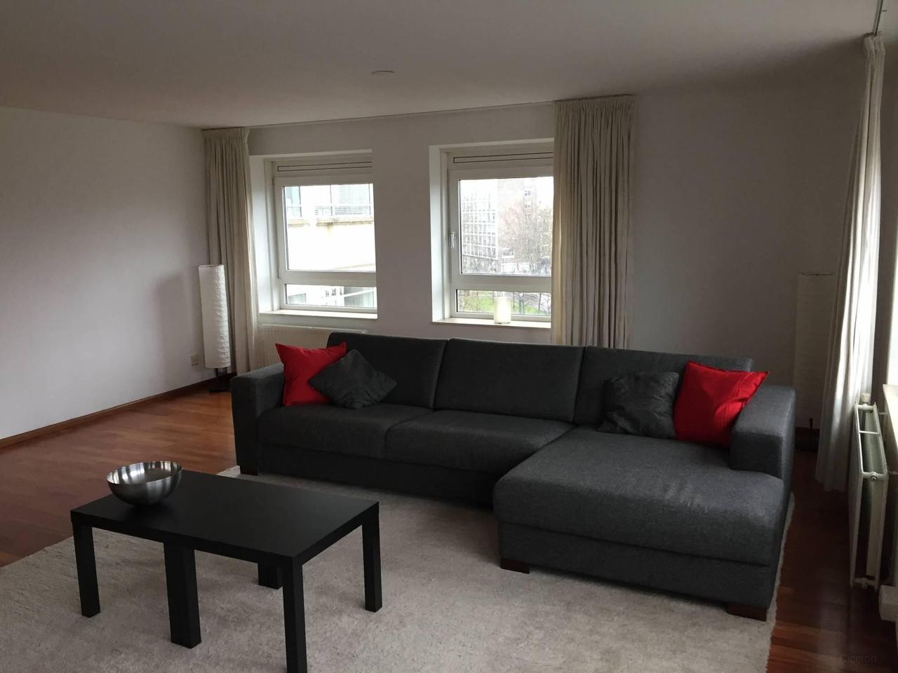 Hoekappartement met parkeerplek in centrum - Afbeelding 4