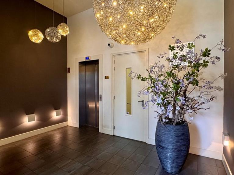 107 m² appartement met parking in centrum - Afbeelding 4
