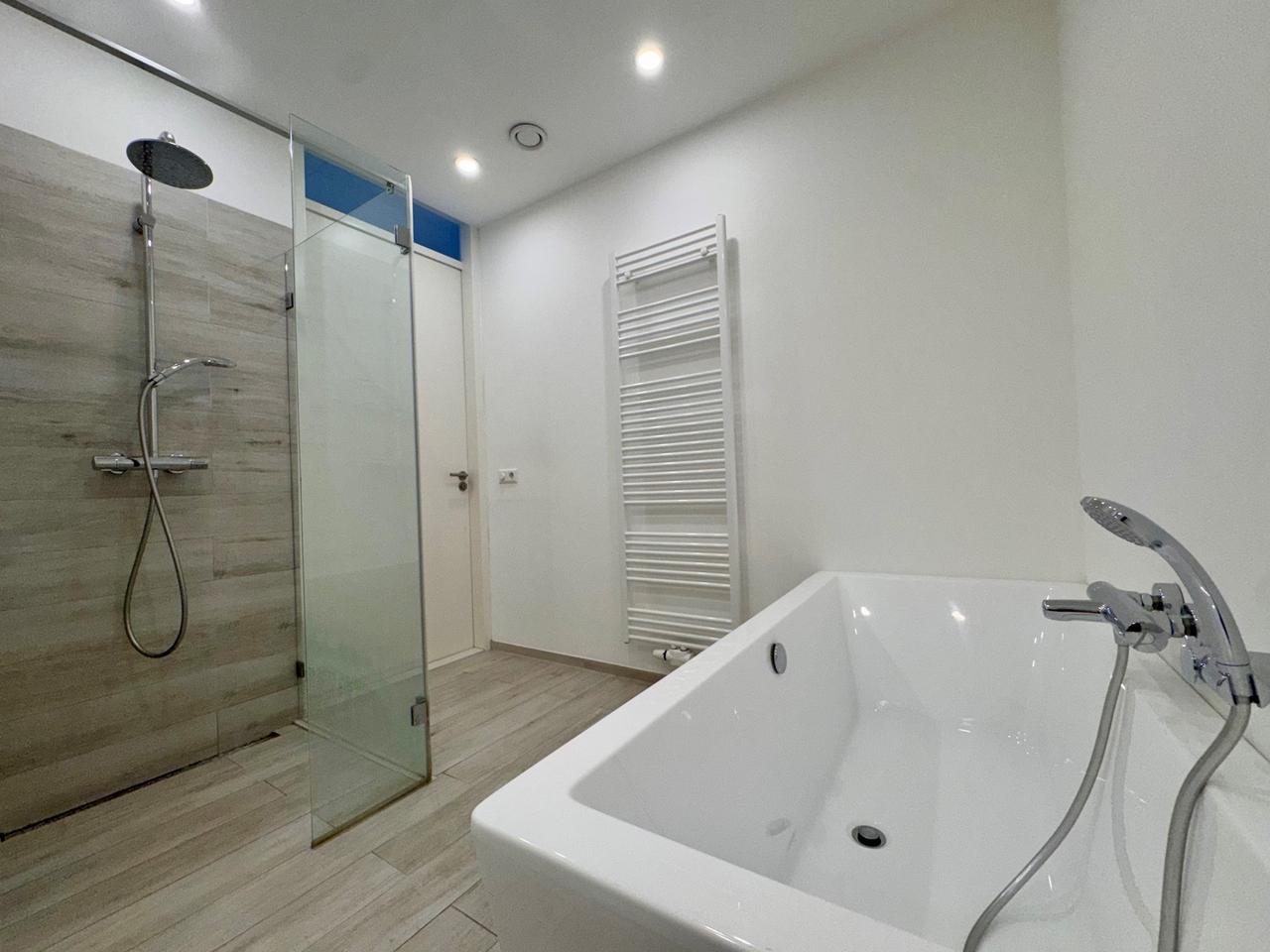 107 m² appartement met parking in centrum - Afbeelding 17