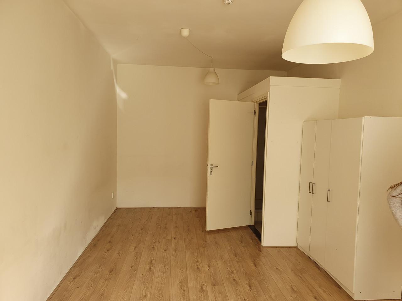 26 m² semi-studio met eigen badkamer - Afbeelding 2