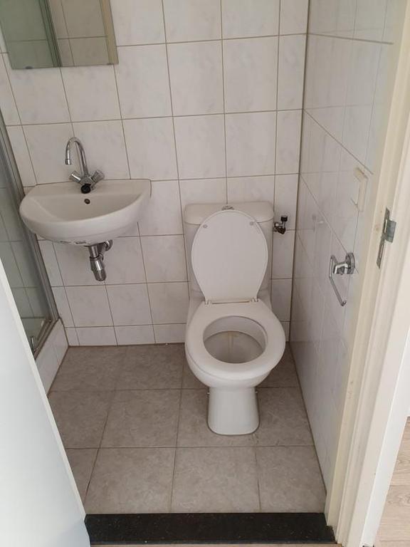 26 m² semi-studio met eigen badkamer - Afbeelding 4