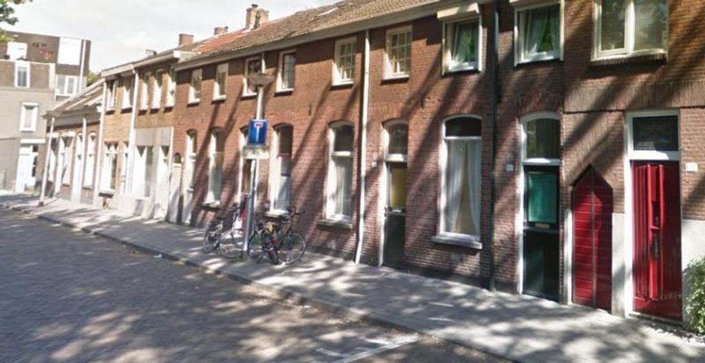 Semi-studio met eigen badkamer in Tilburg - Afbeelding 1