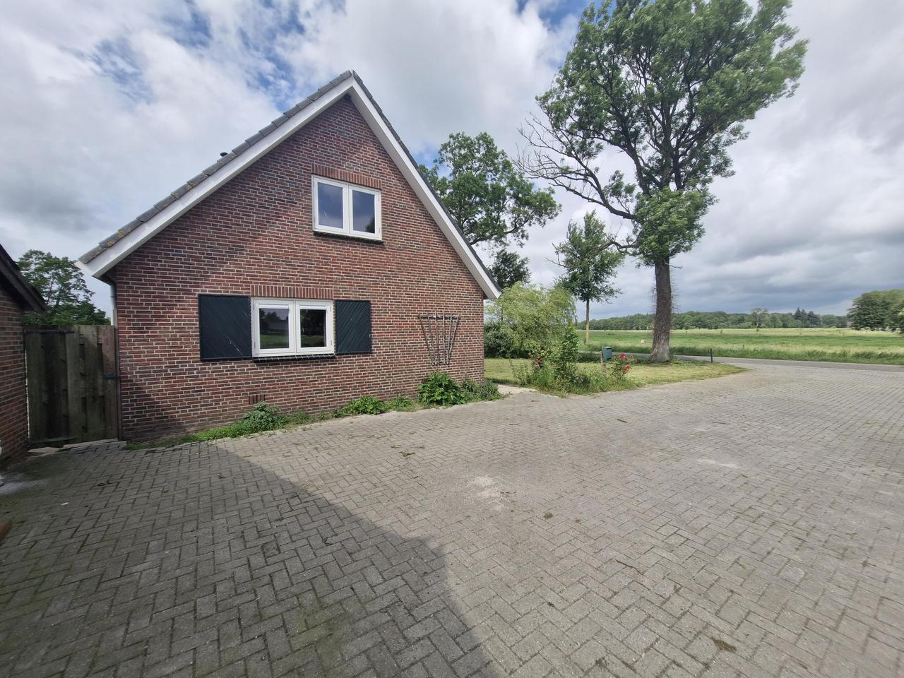 Detached house with garden in Voorst - Image 3