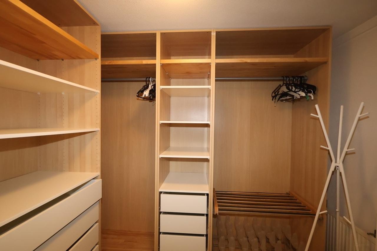 Gemeubileerd 3-kamerappartement met uitzicht - Afbeelding 10