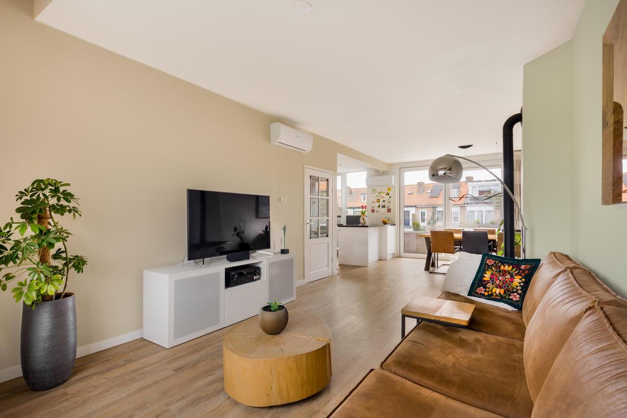 Gasloos 4-kamerappartement met vrij uitzicht - Afbeelding 4